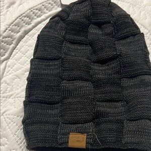 Black Knit Beanie